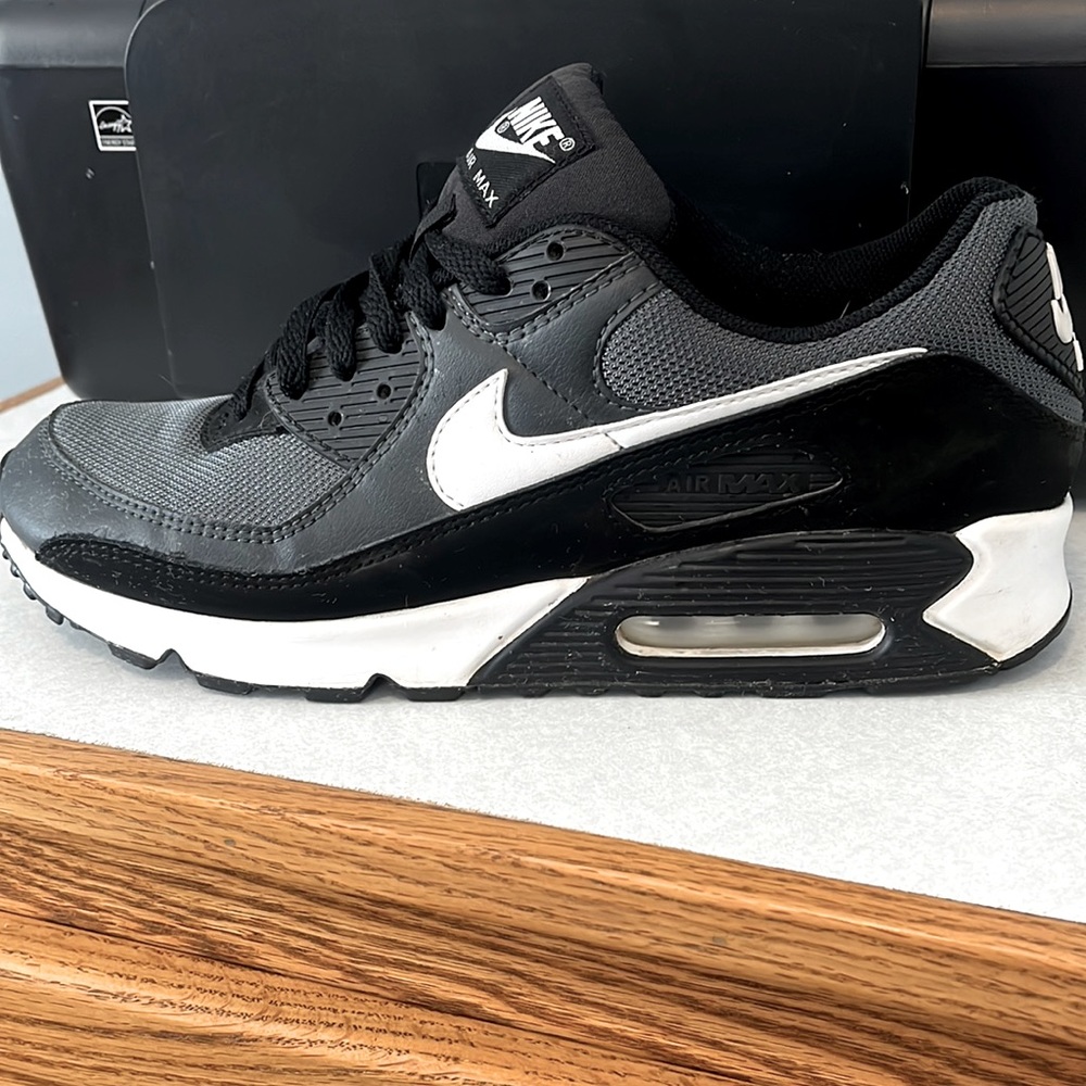 Men’s Nike air max 90 size 10.5